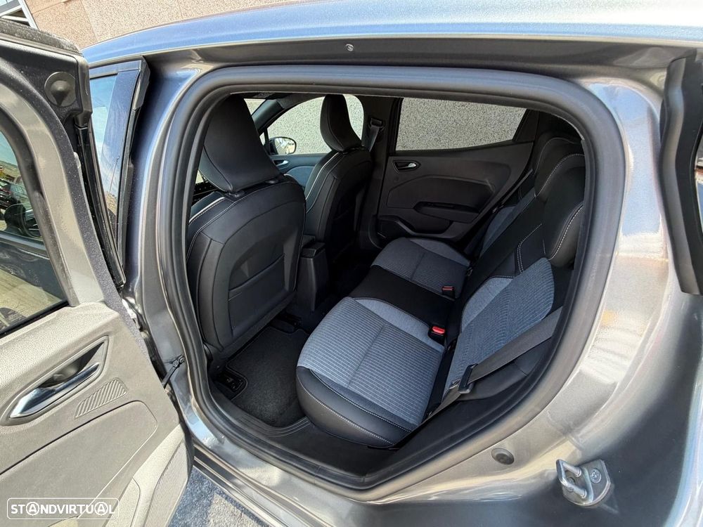 Renault Clio 1.0 TCe Techno - 6