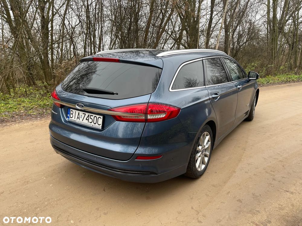 Ford Mondeo 2.0 Hybrid Titanium - 6