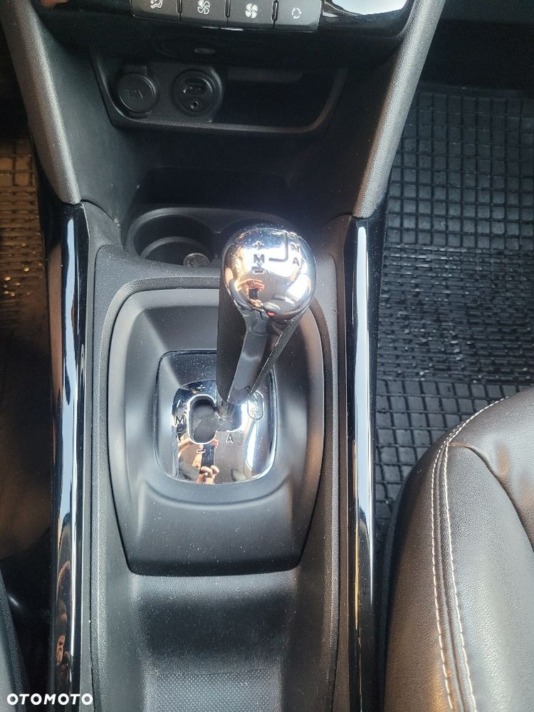 Peugeot 2008 e-HDi FAP 92 EGS6 STOP & START Allure - 15