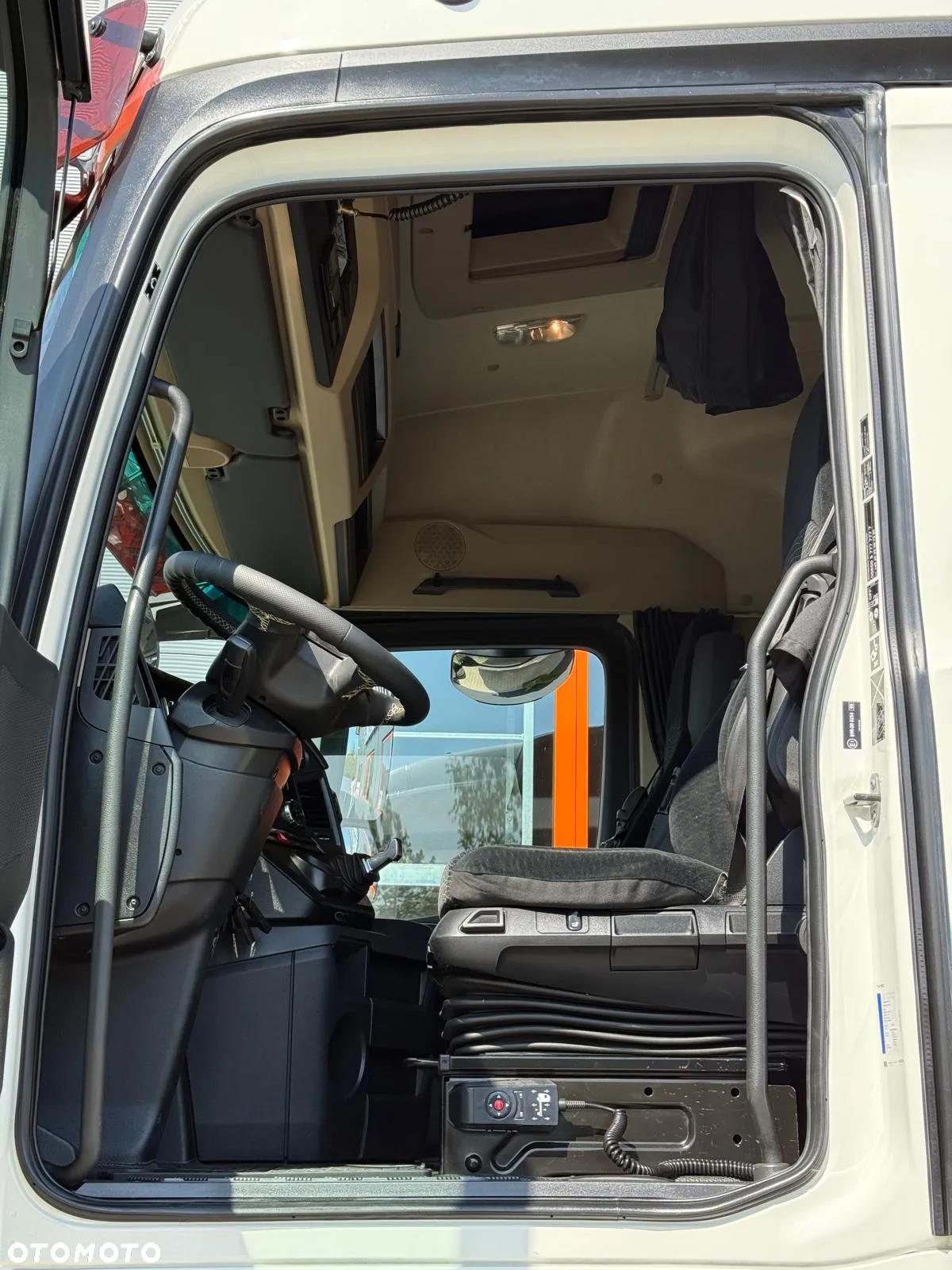 Mercedes-Benz Actros 2542 // E6 // chłodnia multitemperatura 22,5 Epal // winda // bitemperatua // świeżo z Niemiec // Idealny !!! - 23