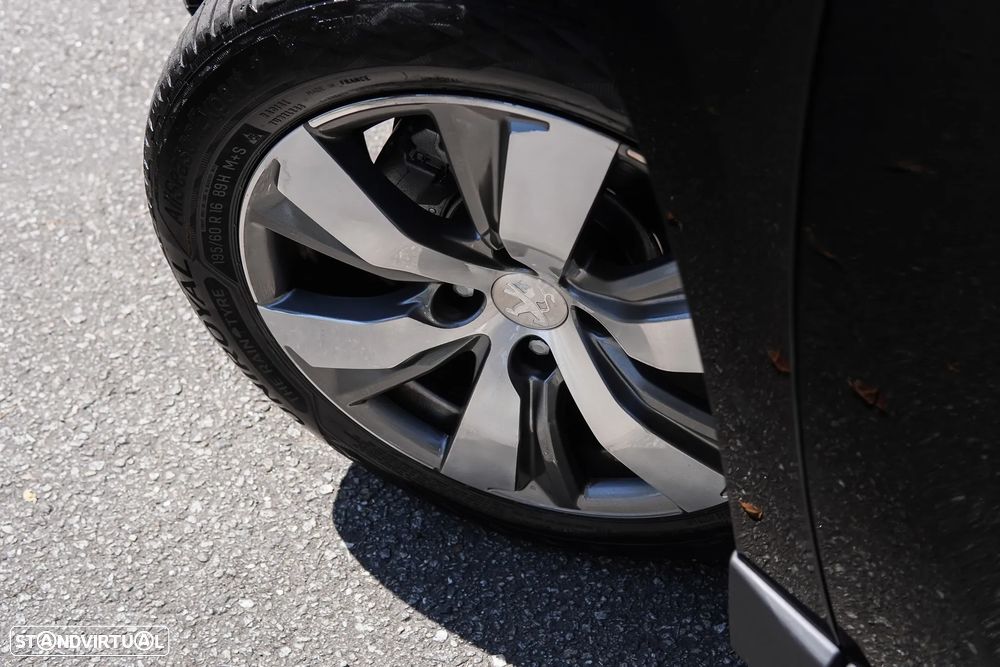 Peugeot 2008 PureTech 82 Style - 11