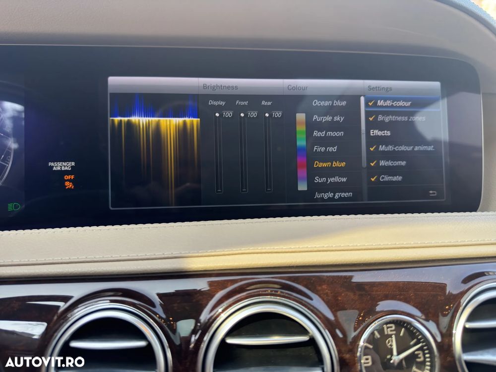 Mercedes-Benz S 560 4MATIC Long Aut. - 37