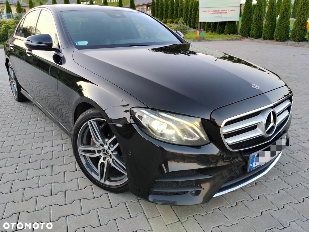 Mercedes-Benz Klasa E 220 d 4-Matic Business Edition 9G-TRONIC - 30