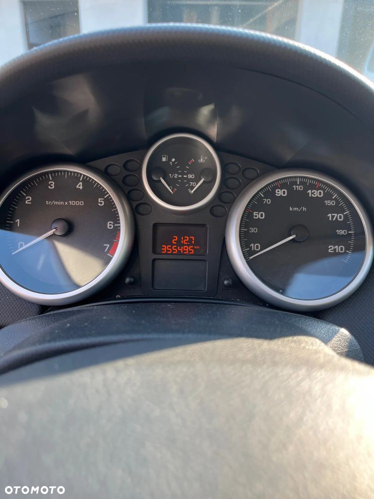 Peugeot 207 - 5
