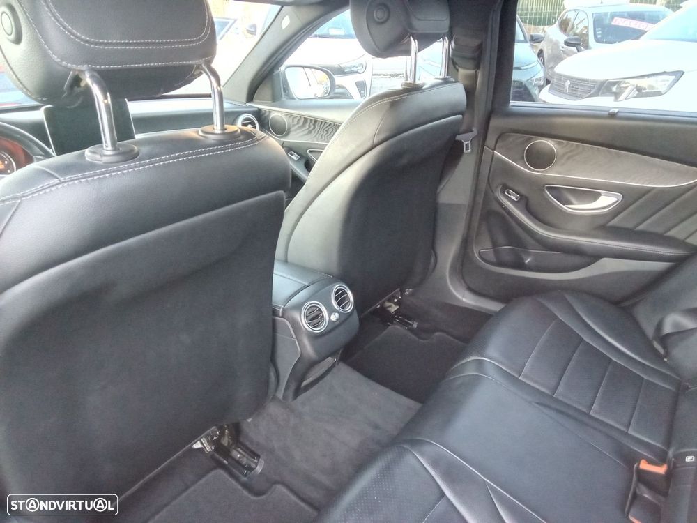 Mercedes-Benz C 300 h AMG Line - 17