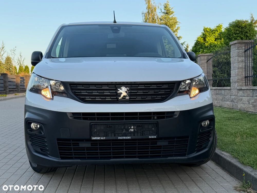 Peugeot PARTNER - 24
