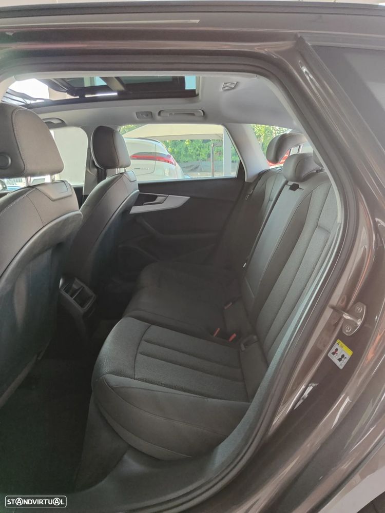 Audi A4 Avant 2.0 TDI Business Line - 15