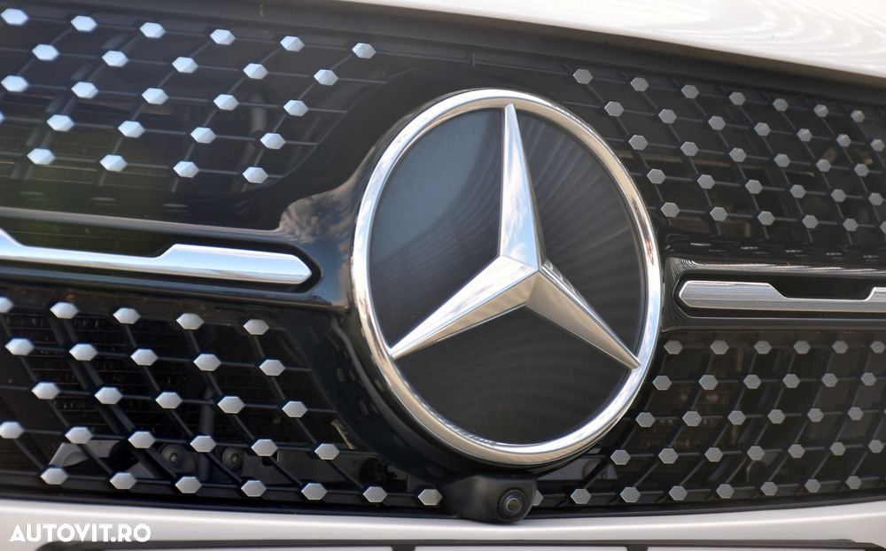 Mercedes-Benz GLC 300 de 4Matic 9G-TRONIC AMG Line - 32