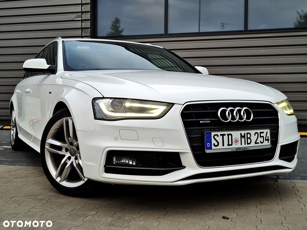 Audi A4 Avant 2.0 TDI DPF quattro S tronic S line Sportpaket - 29
