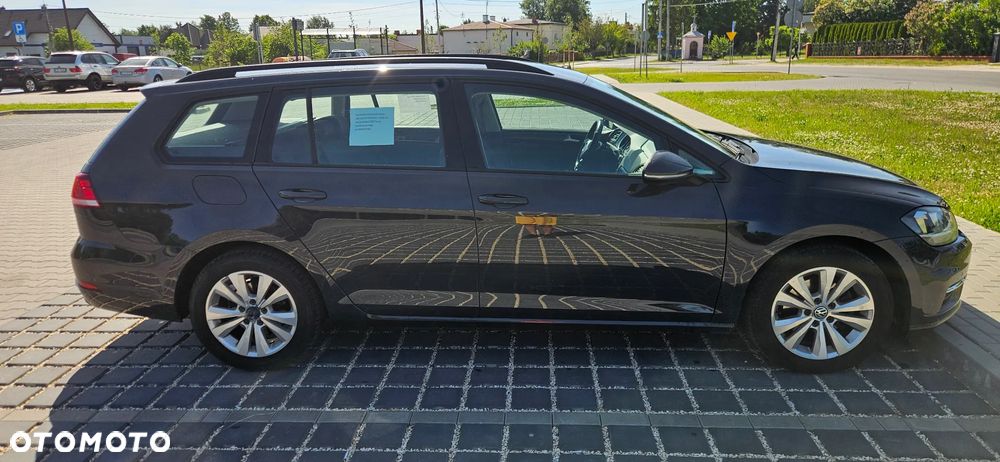 Volkswagen Golf 1.6 TDI SCR Comfortline - 4