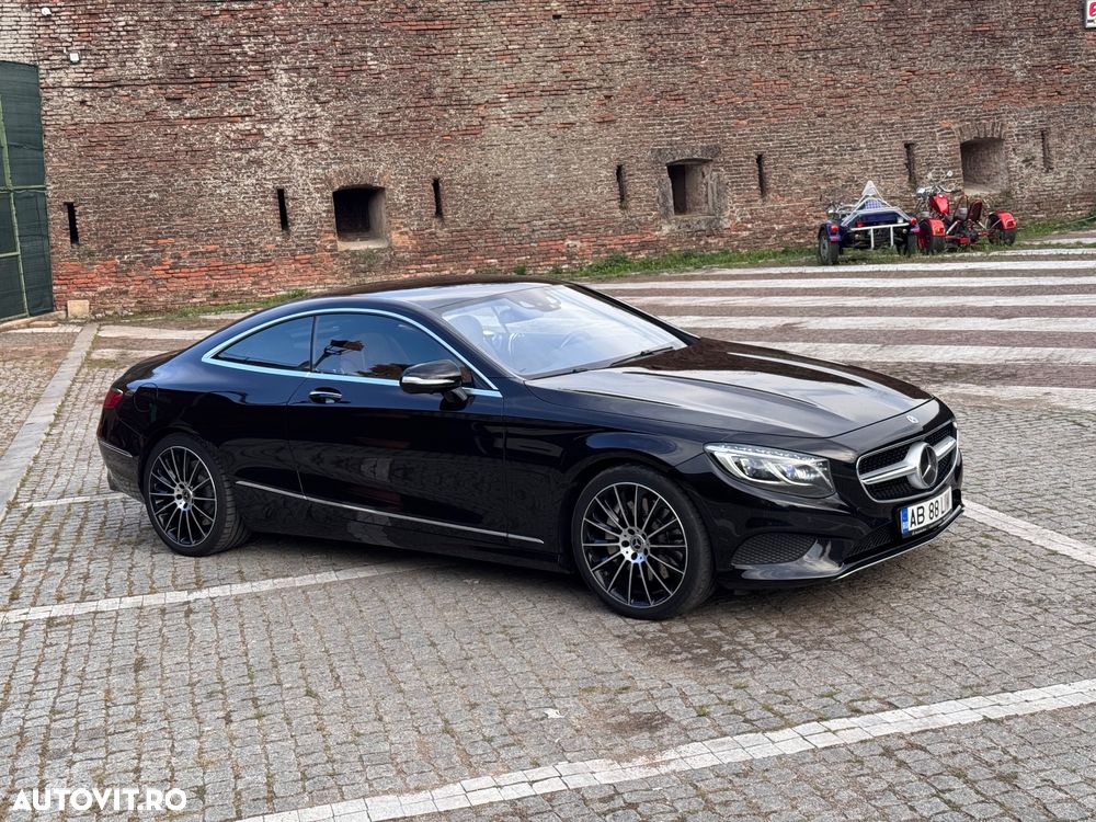Mercedes-Benz S 500 4MATIC Coupe Aut - 12