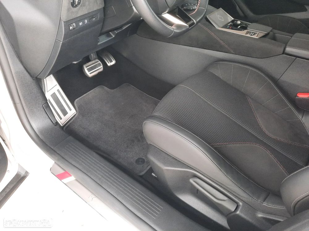DS DS4 E-Tense Performance Line EAT8 - 19