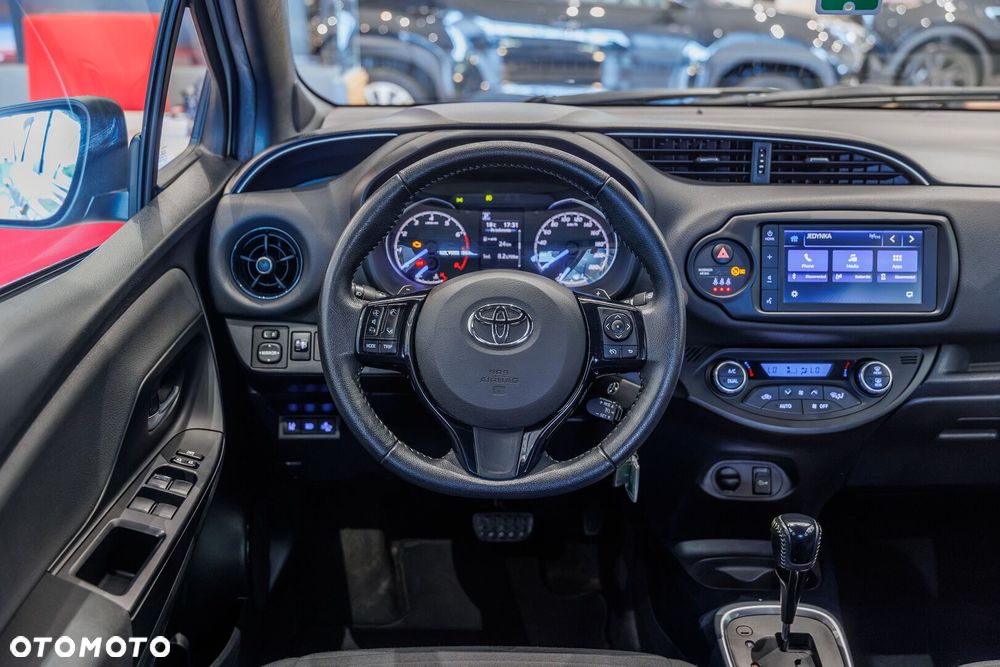 Toyota Yaris - 26