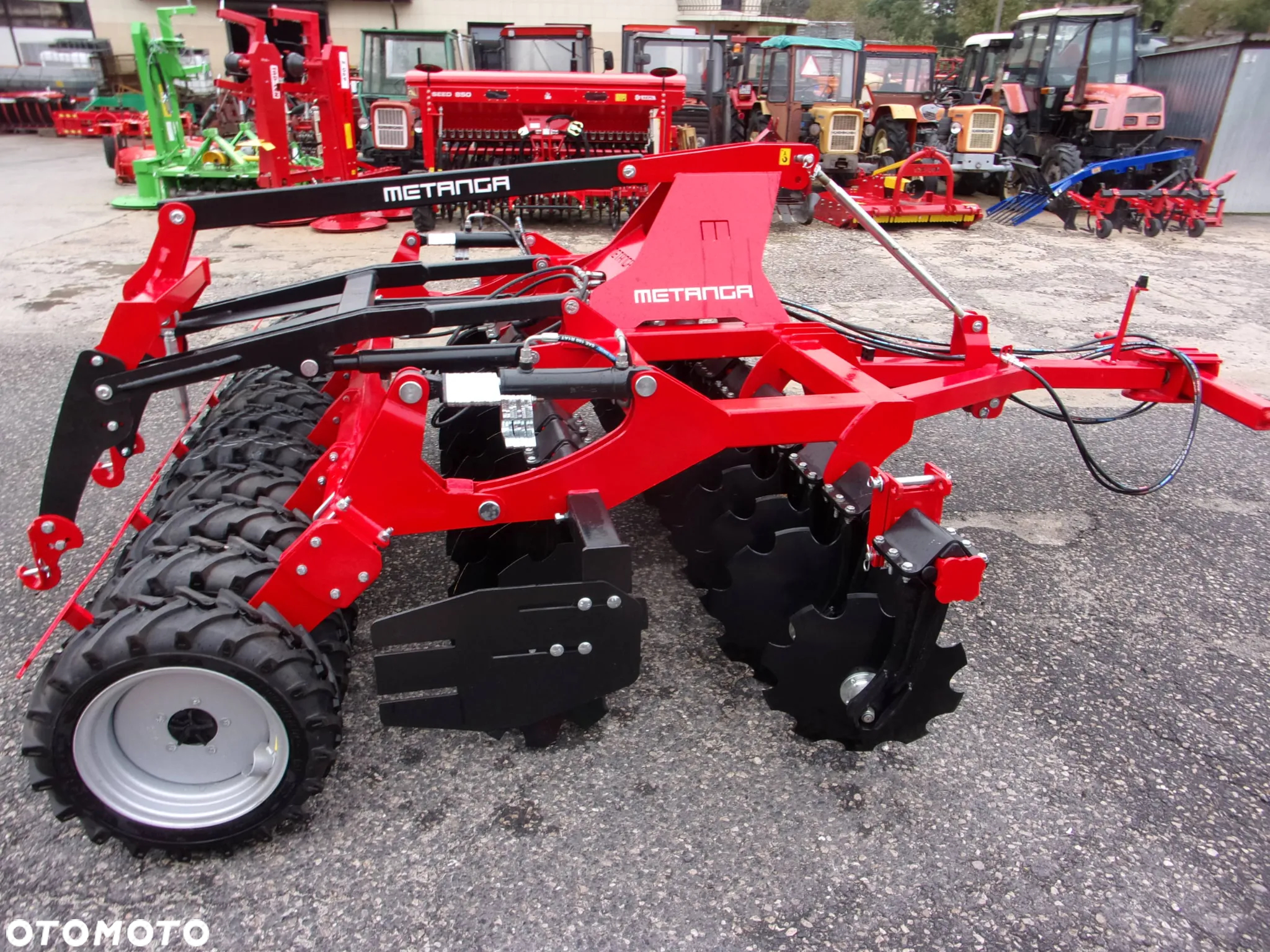 Inny Agregat uprawowy, brona talerzowa ciężka hydraulicznie składana BTCH Euro-Masz 4,0 metry, Agregat uprawowo siewny talerzowy ATUS-300 METANGA z wałem oponowym - 25