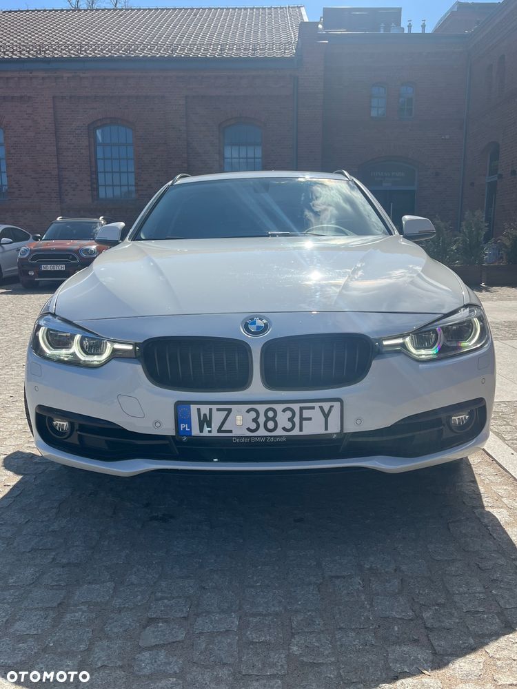 BMW Seria 3 318i Sport Line - 17
