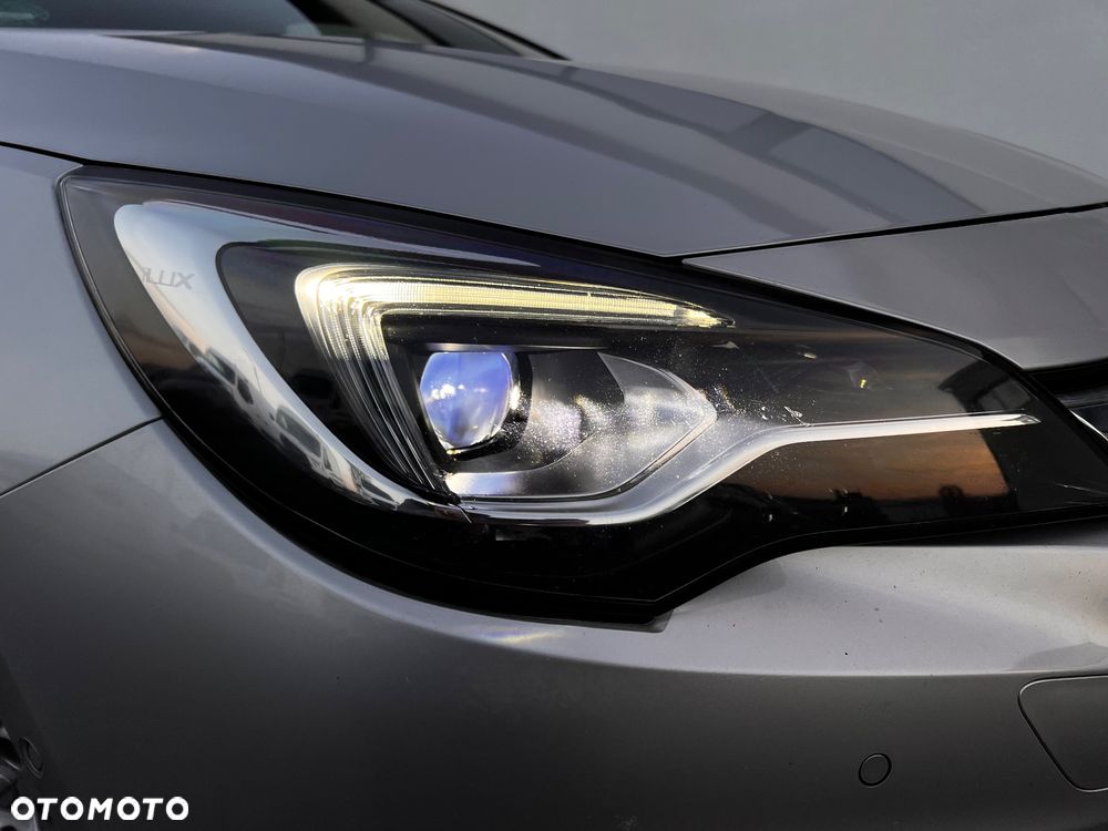 Opel Astra 1.6 CDTI Elite S&S - 11