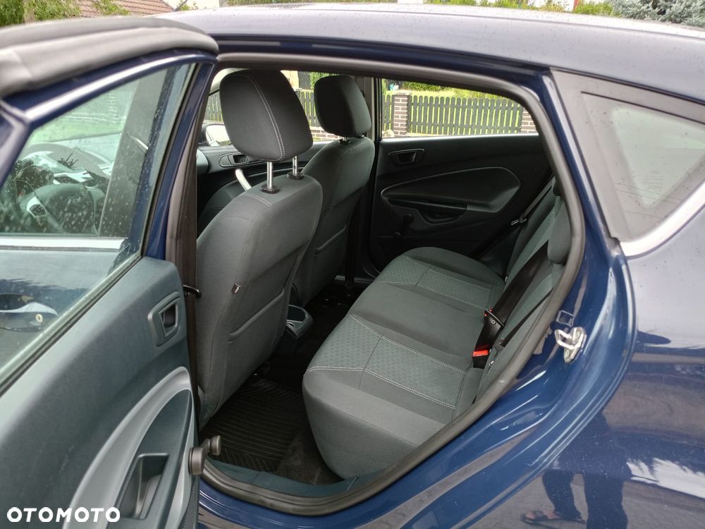 Ford Fiesta - 11