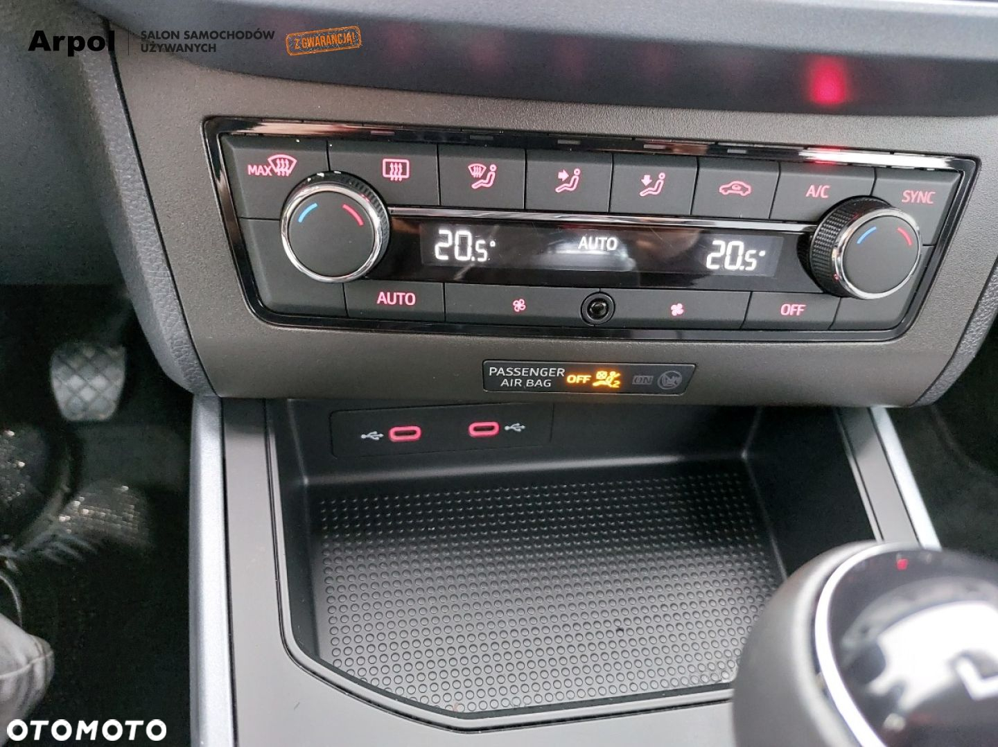 Seat Arona - 22