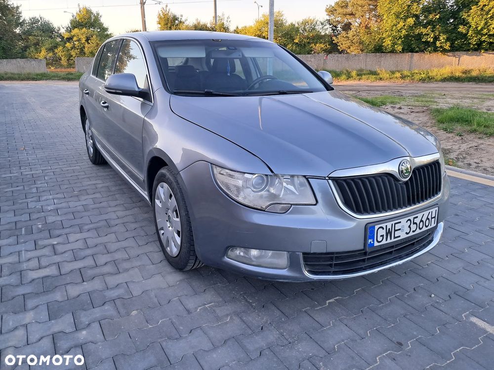 Skoda Superb 1.8 TSI FAMILY - 3