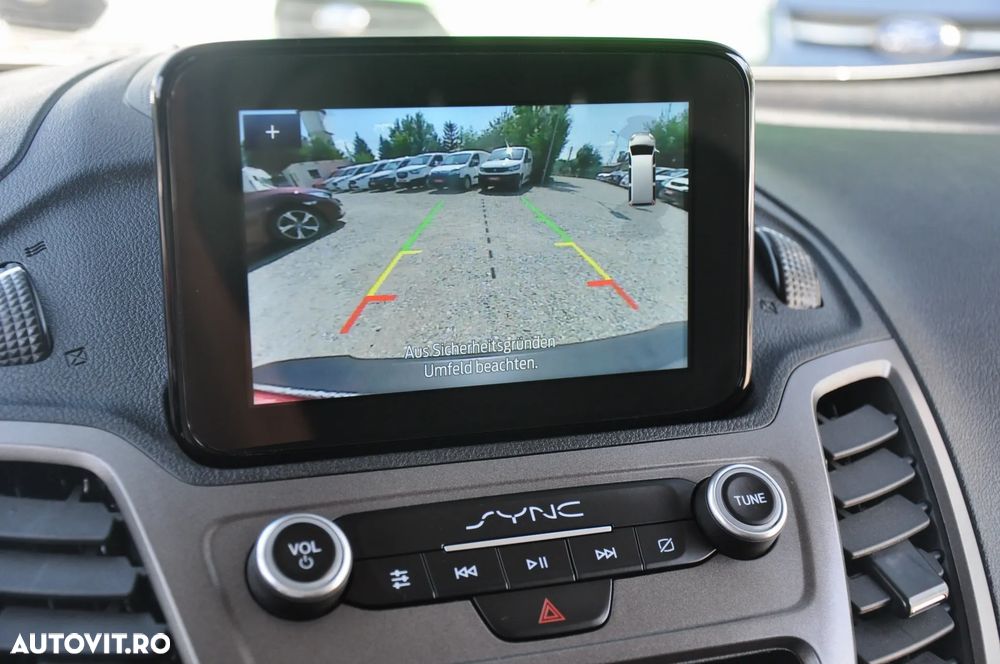 FORD Transit Connect 2022 — imagine 20