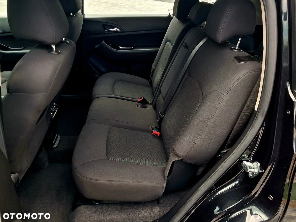 Chevrolet Orlando - 21