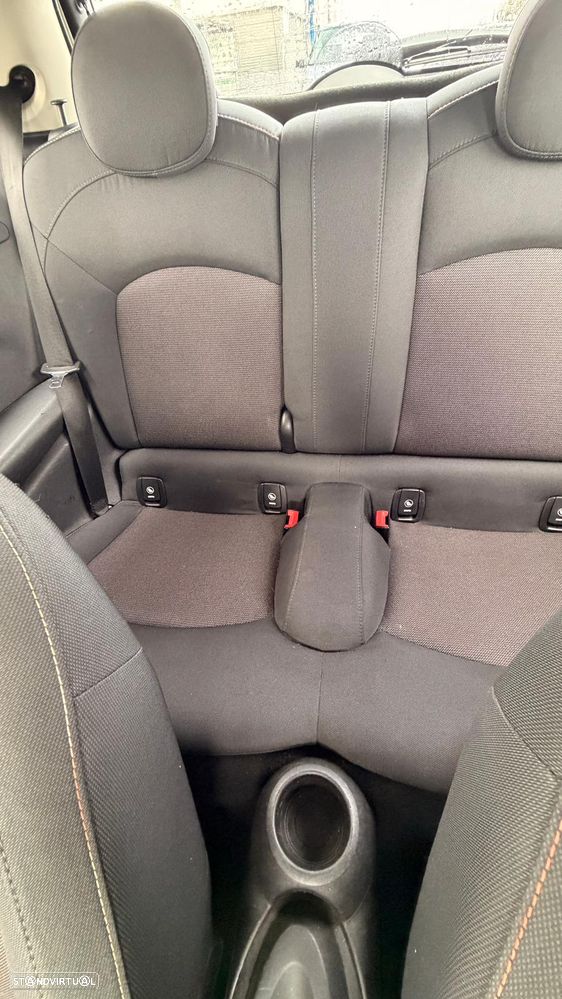 MINI 3 Portas One - 6