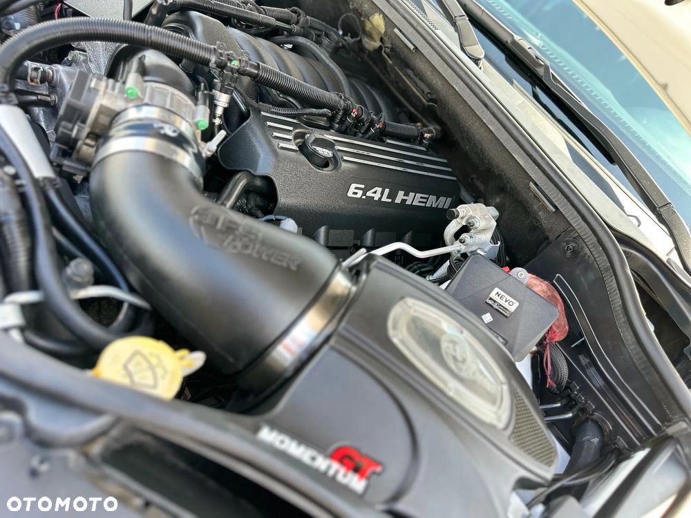 Jeep Grand Cherokee - 21