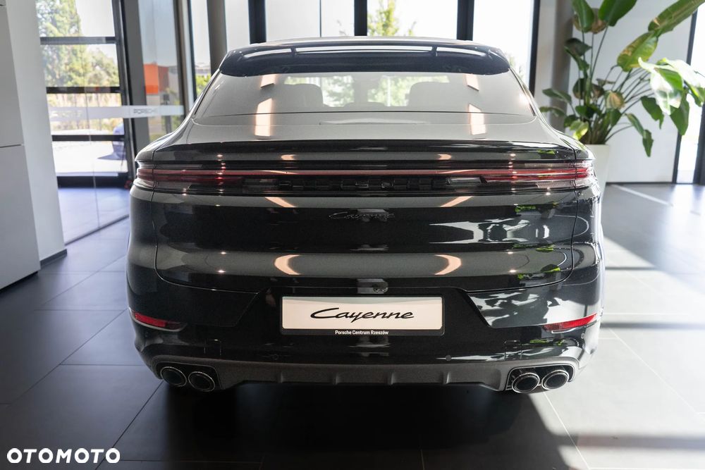 Porsche Cayenne Black Edition - 8