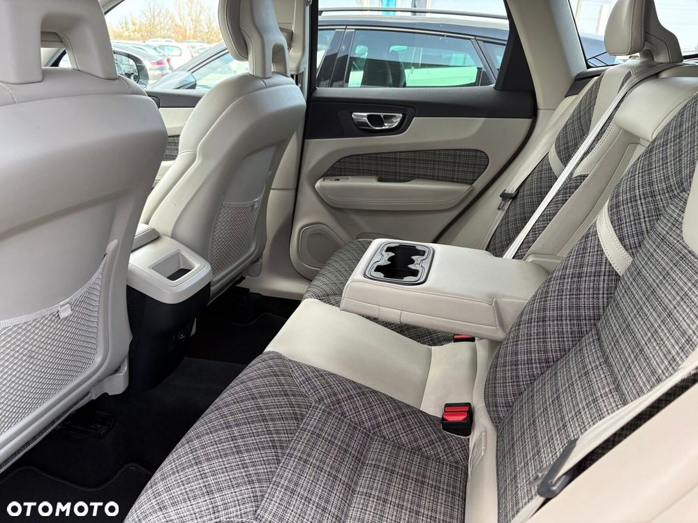 Volvo XC 60 - 15