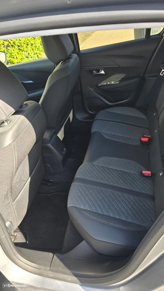 Peugeot 208 1.2 PureTech Allure - 7