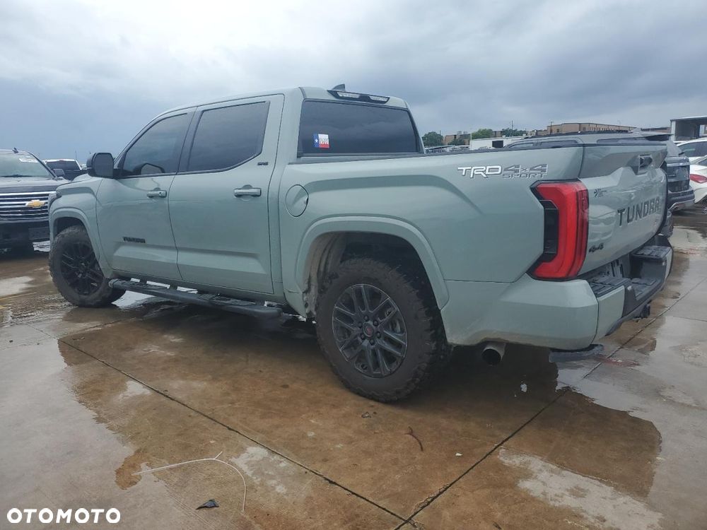 Toyota Tundra - 3