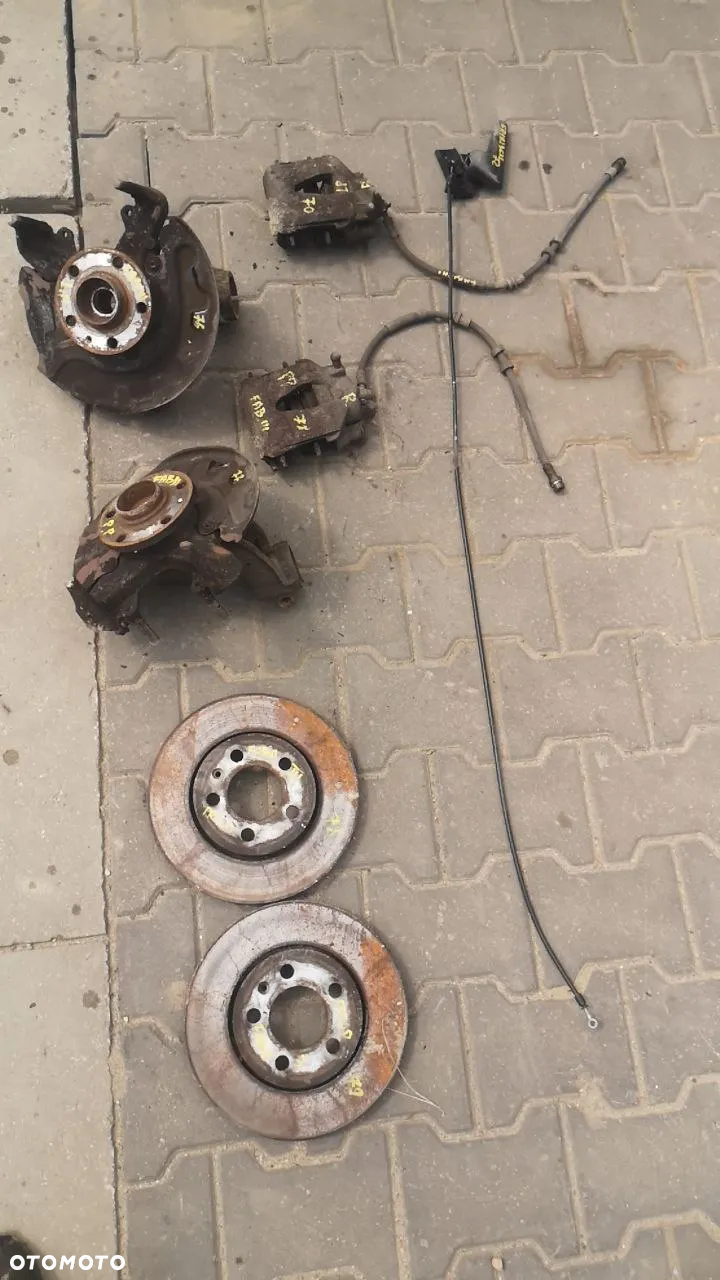 FABIA III 3 CZĘŚCI KAROSERIA MECHANIKA - 37