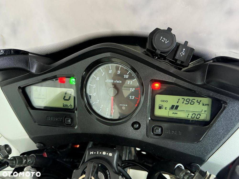 Honda VFR - 9