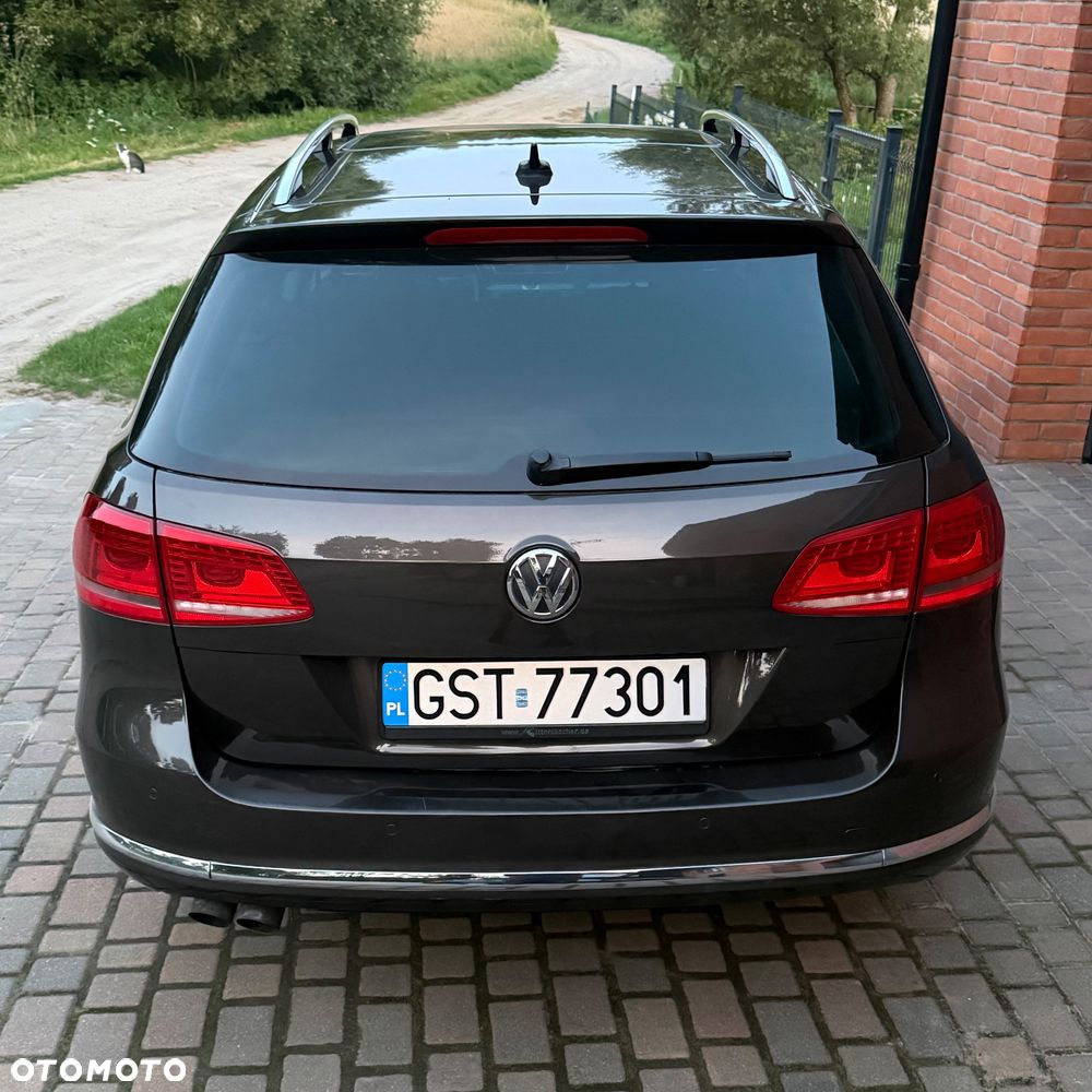 Volkswagen Passat 2.0 TDI Comfortline - 3
