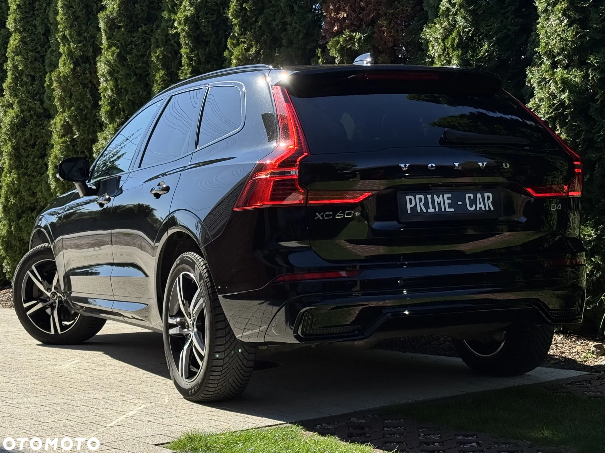 Volvo XC 60 B4 D Plus Dark - 7