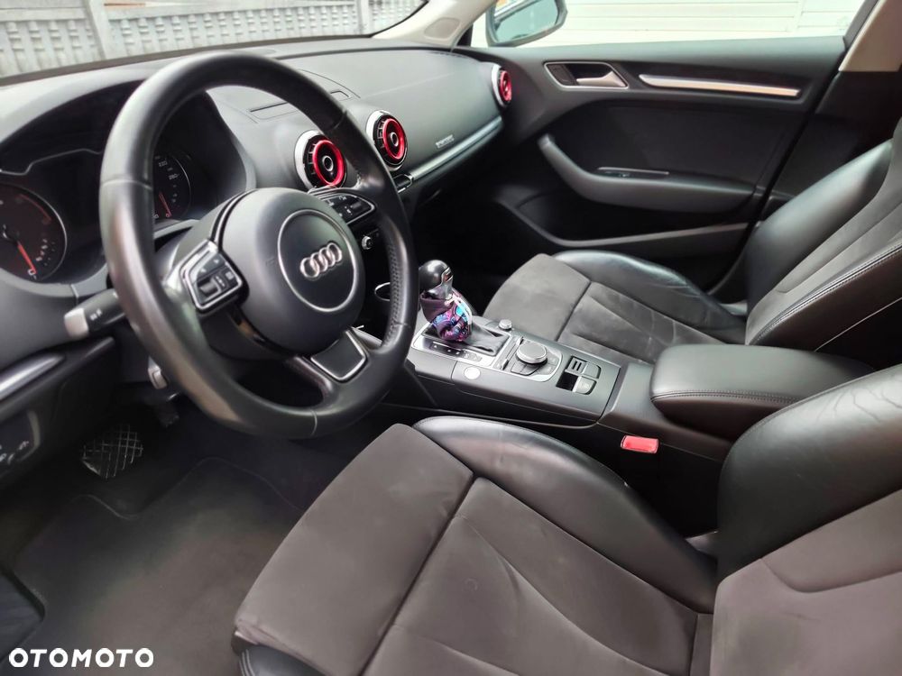 Audi A3 Sportback 2.0 TDI quattro S tronic sport - 2