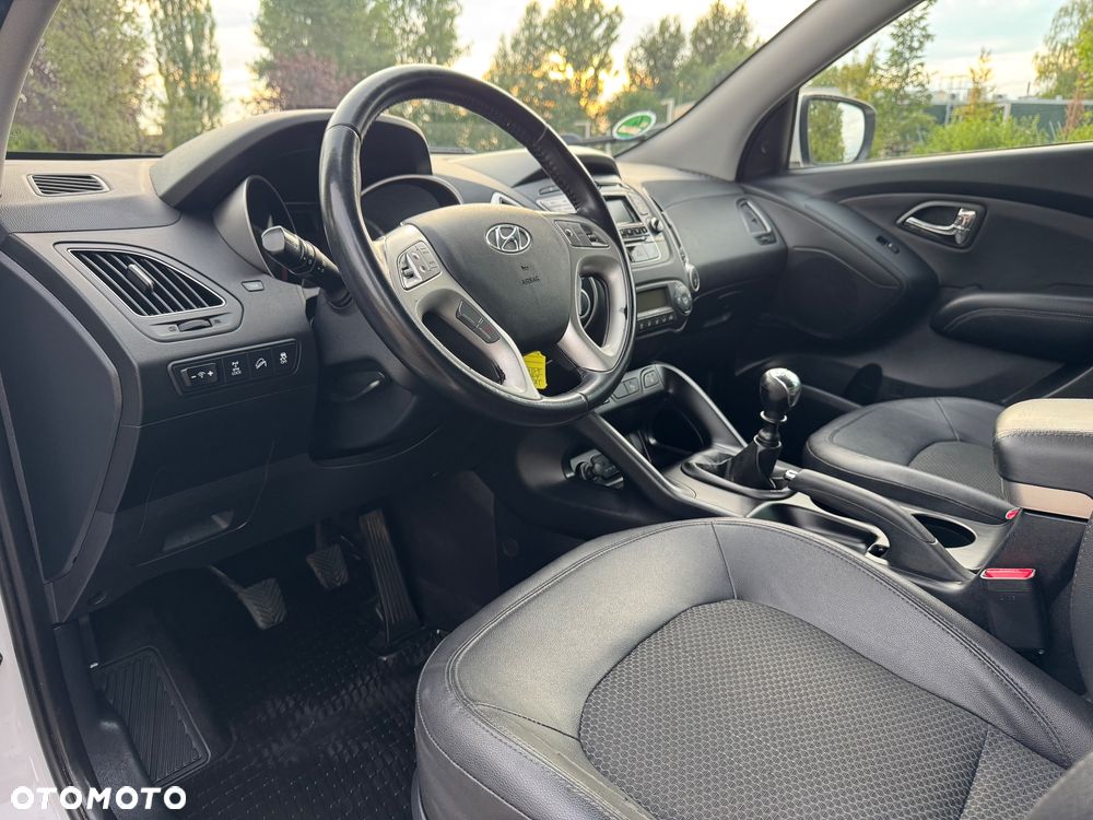 Hyundai ix35 2.0 CRDi Premium 4WD - 19