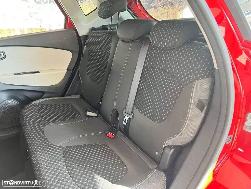 Renault Captur 0.9 TCE Zen - 22