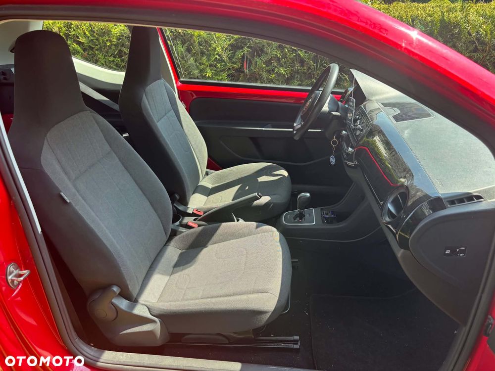 Volkswagen up! BlueMotion Technology ASG colour fortana red - 5