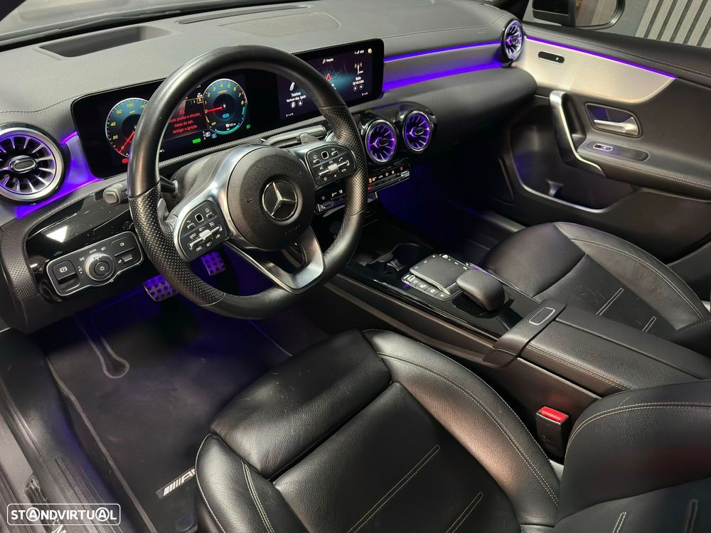 Mercedes-Benz A 250 e AMG Line - 11