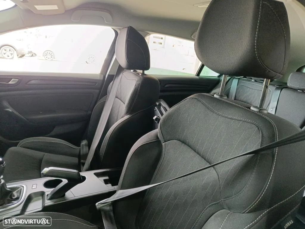 Renault Mégane Sport Tourer 1.3 TCe Limited - 7