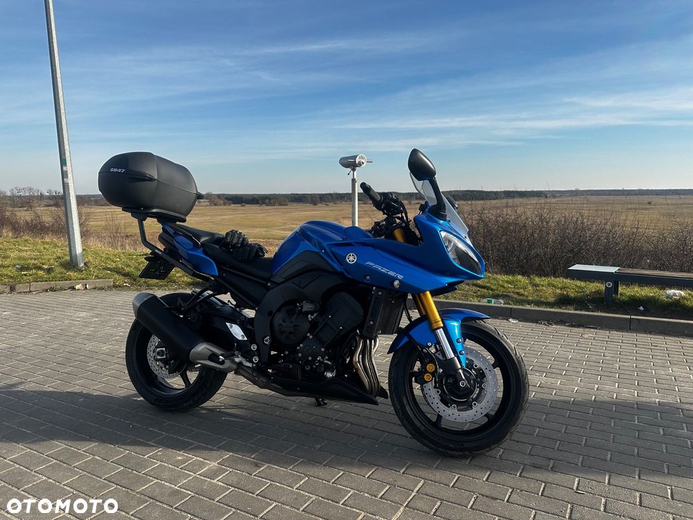 Yamaha FZ8 - 16