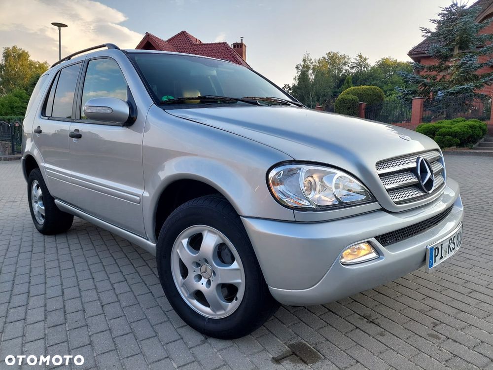 Mercedes-Benz ML - 4