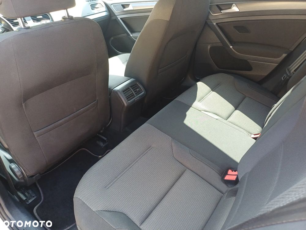 Volkswagen Golf VII 1.6 TDI BMT Comfortline - 8