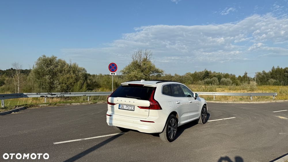 Volvo XC 60 B5 B Momentum - 8