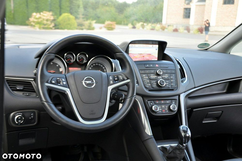 Opel Zafira - 30