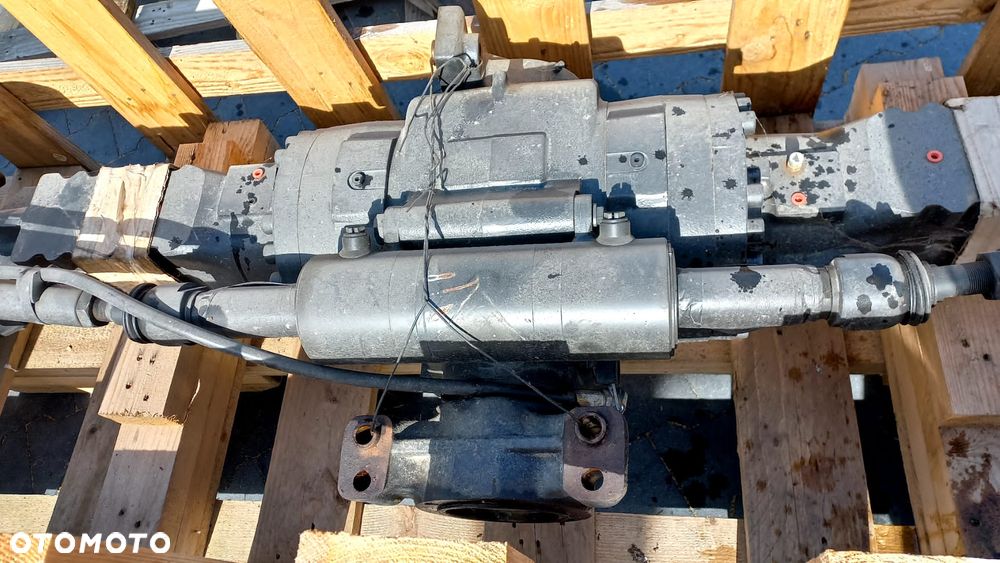 MOST tylna oś carraro 26.43 642323 87425000 case 620 625 635 cpx620 - 2