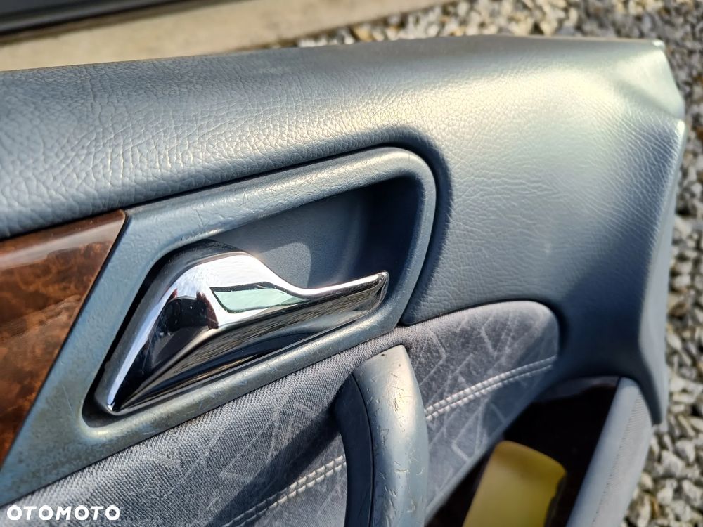 MERCEDES W203 BOCZEK TAPICERKA LEWY PRZÓD PRZEDNI EUROPA Niebieski - 13