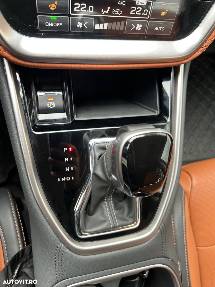 Subaru Outback 2.5I LinearTronic CVT Premium - 40