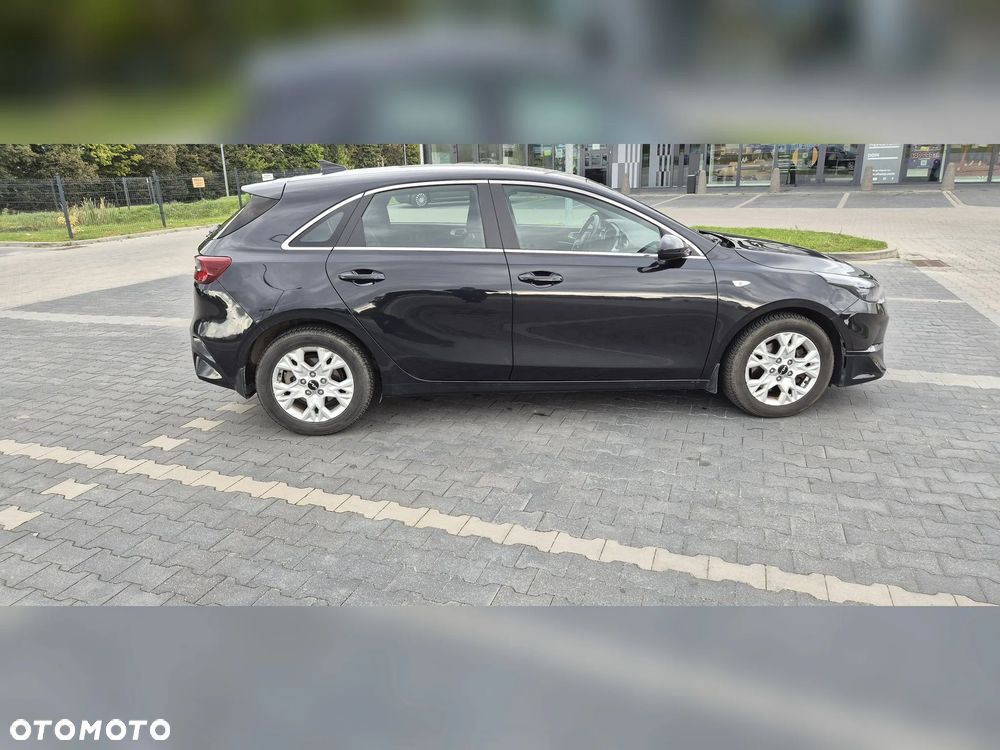 Kia Ceed 1.5 T-GDI M - 4